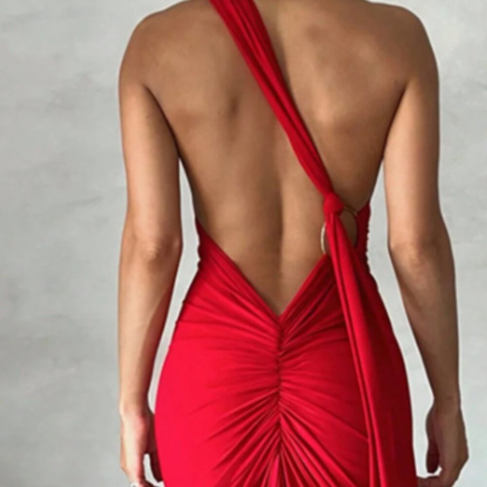 Red Solid Color One Shoulder Backless Fishtail He… - image 2